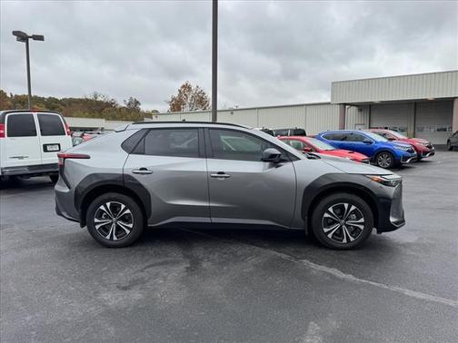 2024 Toyota bZ4X XLE