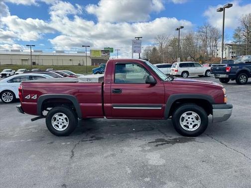 2004 Chevrolet Silverado 1500 LS