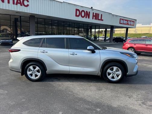 Celestial Silver Metallic 2024 Toyota Highlander LE