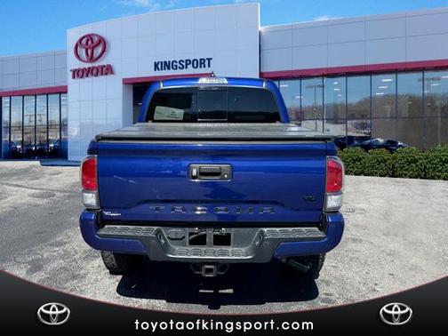 2022 Toyota Tacoma TRD Sport