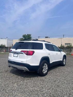 2018 GMC Acadia SLE-1