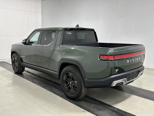 2023 Rivian R1T Adventure Quad Motor Large Pack