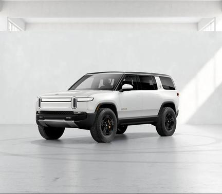 2023 Rivian R1S Adventure