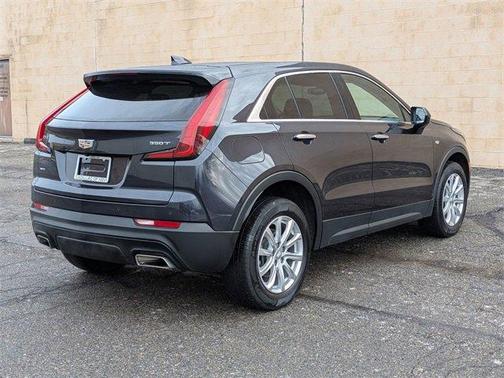 2023 Cadillac XT4 Luxury