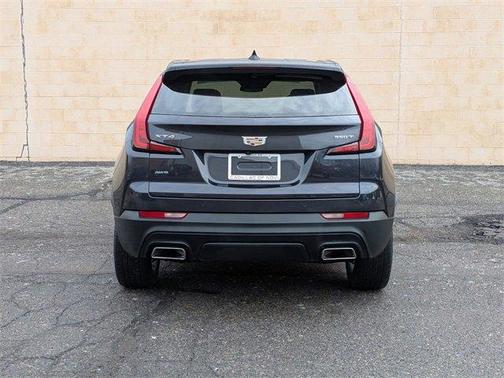 2023 Cadillac XT4 Luxury