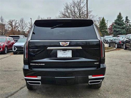 2026 Cadillac Escalade Luxury