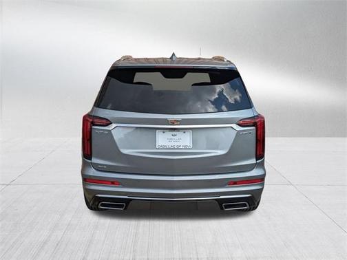 2025 Cadillac XT6 Luxury AWD