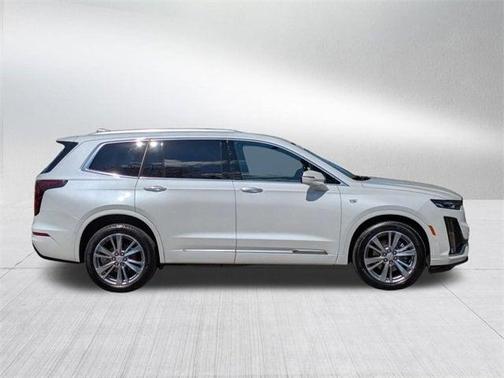2023 Cadillac XT6 Premium Luxury AWD
