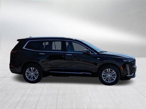 2025 Cadillac XT6 Luxury AWD
