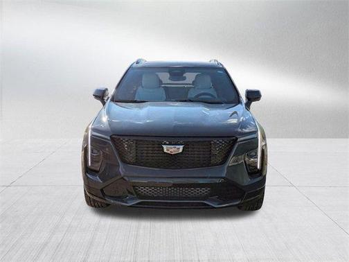 2025 Cadillac XT4 Sport