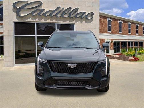 2025 Cadillac XT4 Sport