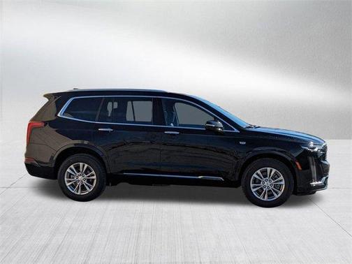 2025 Cadillac XT6 Luxury AWD