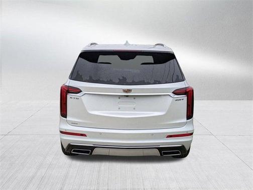 2025 Cadillac XT6 Luxury AWD