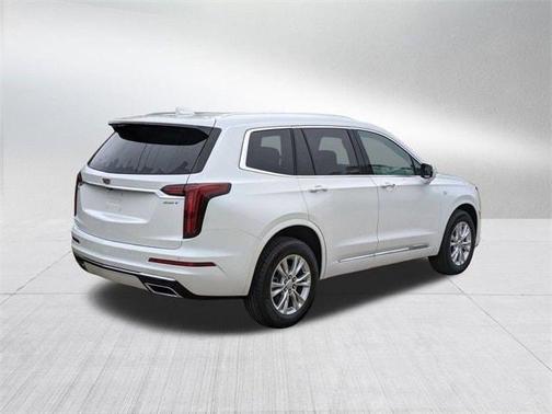 2025 Cadillac XT6 Luxury AWD