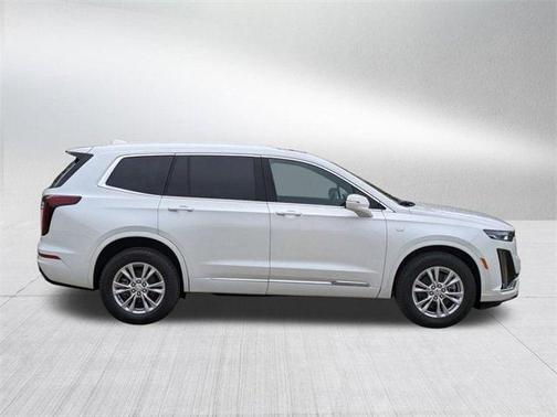 2025 Cadillac XT6 Luxury AWD