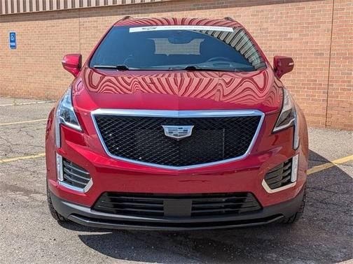 2023 Cadillac XT5 Sport
