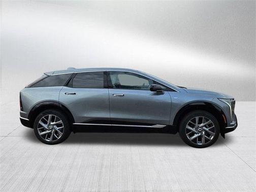 2026 Cadillac OPTIQ Luxury