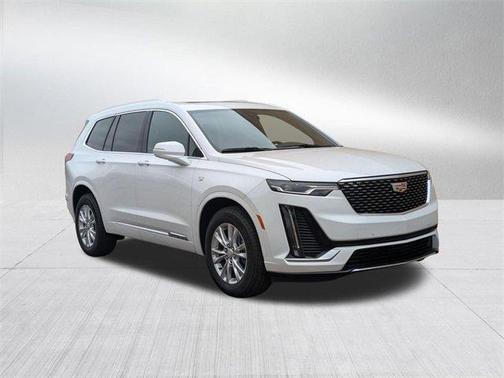 2025 Cadillac XT6 Luxury AWD