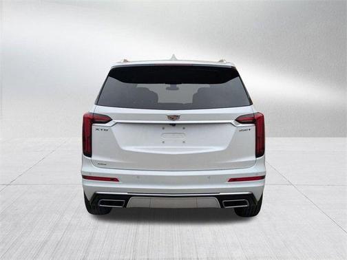 2025 Cadillac XT6 Luxury AWD