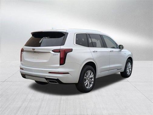 2025 Cadillac XT6 Luxury AWD