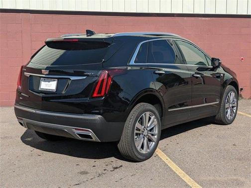 2025 Cadillac XT5 Premium Luxury