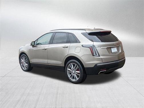 2022 Cadillac XT5 Sport