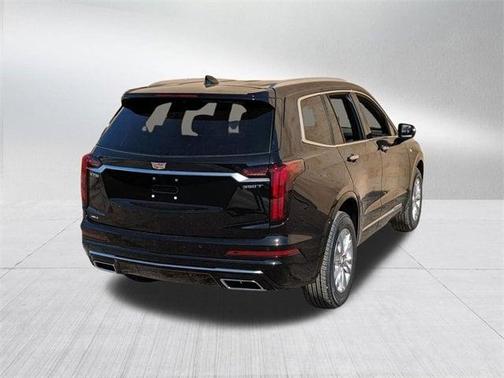 2025 Cadillac XT6 Luxury AWD