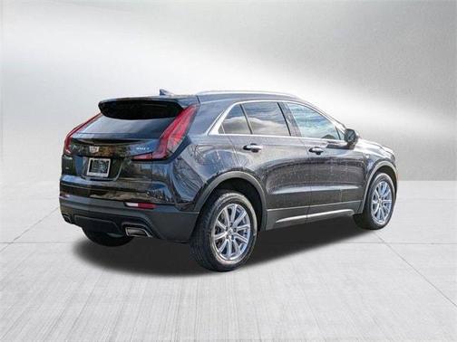 2022 Cadillac XT4 Luxury