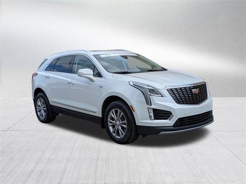 2022 Cadillac XT5 Premium Luxury