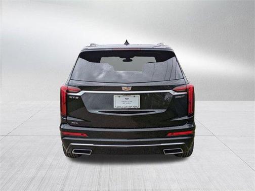 2025 Cadillac XT6 Luxury AWD
