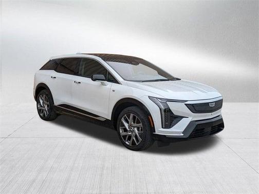 2025 Cadillac OPTIQ Luxury