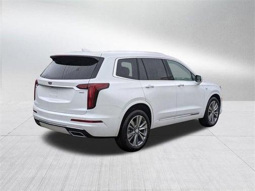 2025 Cadillac XT6 Premium Luxury AWD