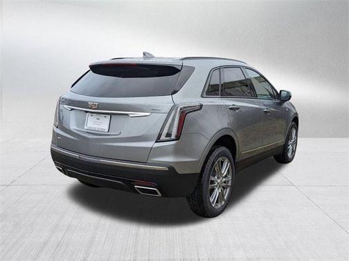 2025 Cadillac XT5 Sport