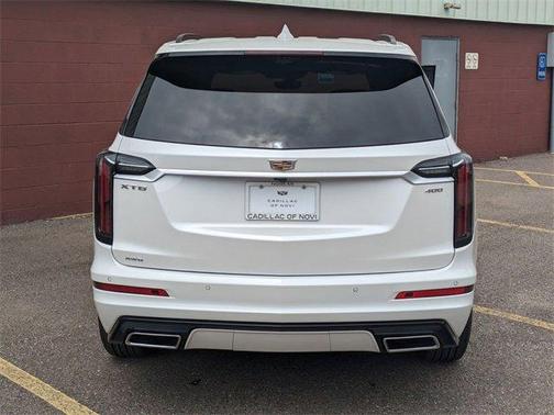 2025 Cadillac XT6 Sport AWD