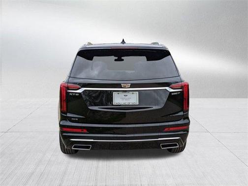 2025 Cadillac XT6 Luxury AWD