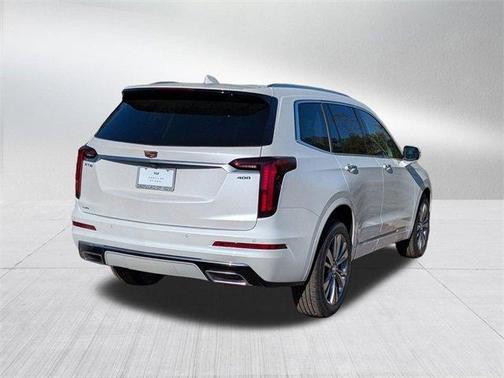 2025 Cadillac XT6 Premium Luxury AWD