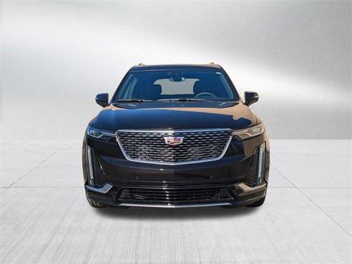 2025 Cadillac XT6 Luxury AWD