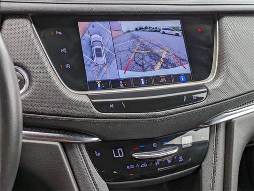 2022 Cadillac XT5 Sport
