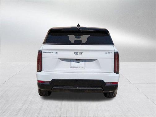 2025 Cadillac Escalade IQ 2