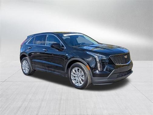 2022 Cadillac XT4 Luxury
