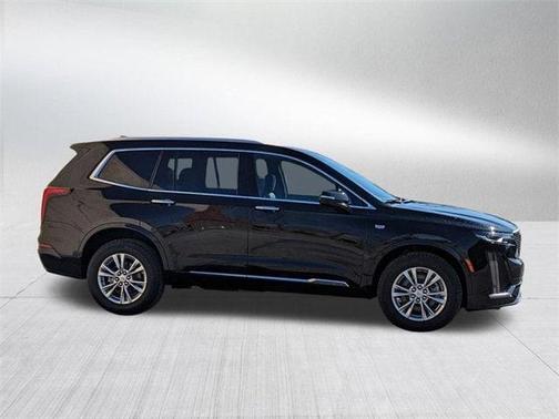 2025 Cadillac XT6 Luxury AWD