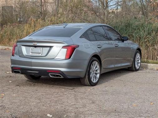2024 Cadillac CT5 Luxury RWD