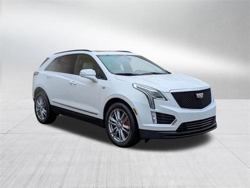 2024 Cadillac XT5 Sport