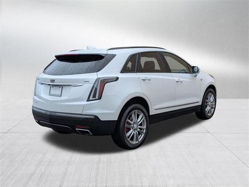2024 Cadillac XT5 Sport