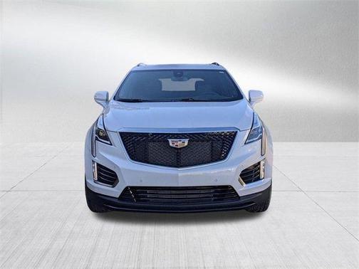 2025 Cadillac XT5 Sport