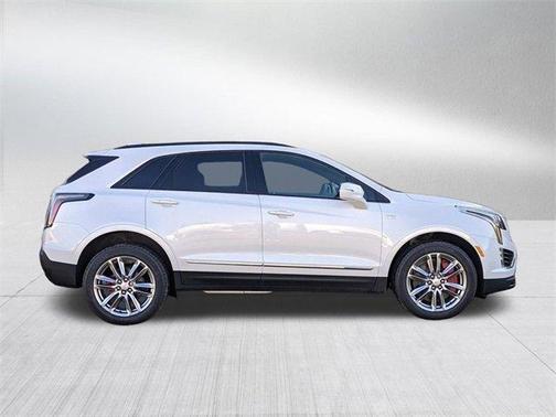 2025 Cadillac XT5 Sport
