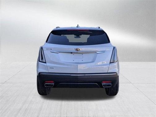 2025 Cadillac XT5 Sport