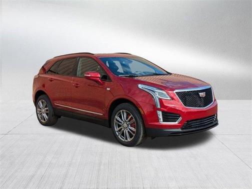 2025 Cadillac XT5 Sport