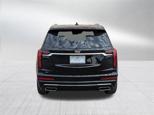 2025 Cadillac XT6 Luxury AWD