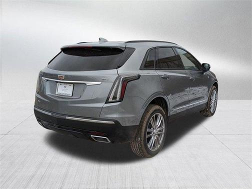 2025 Cadillac XT5 Sport